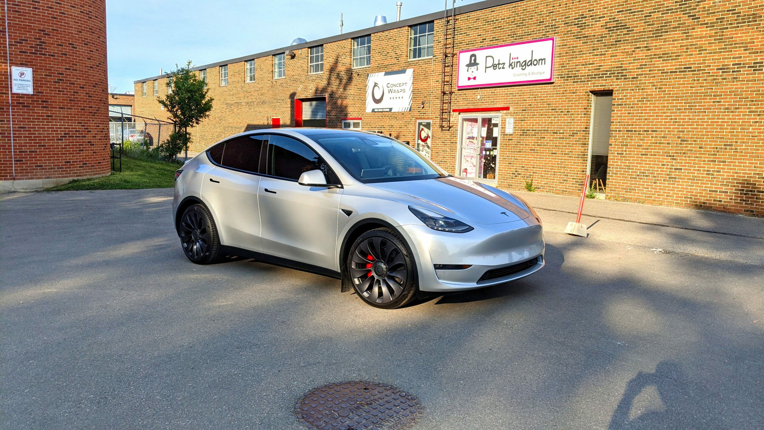 Tesla Model Y Gloss Silver Concept Wraps